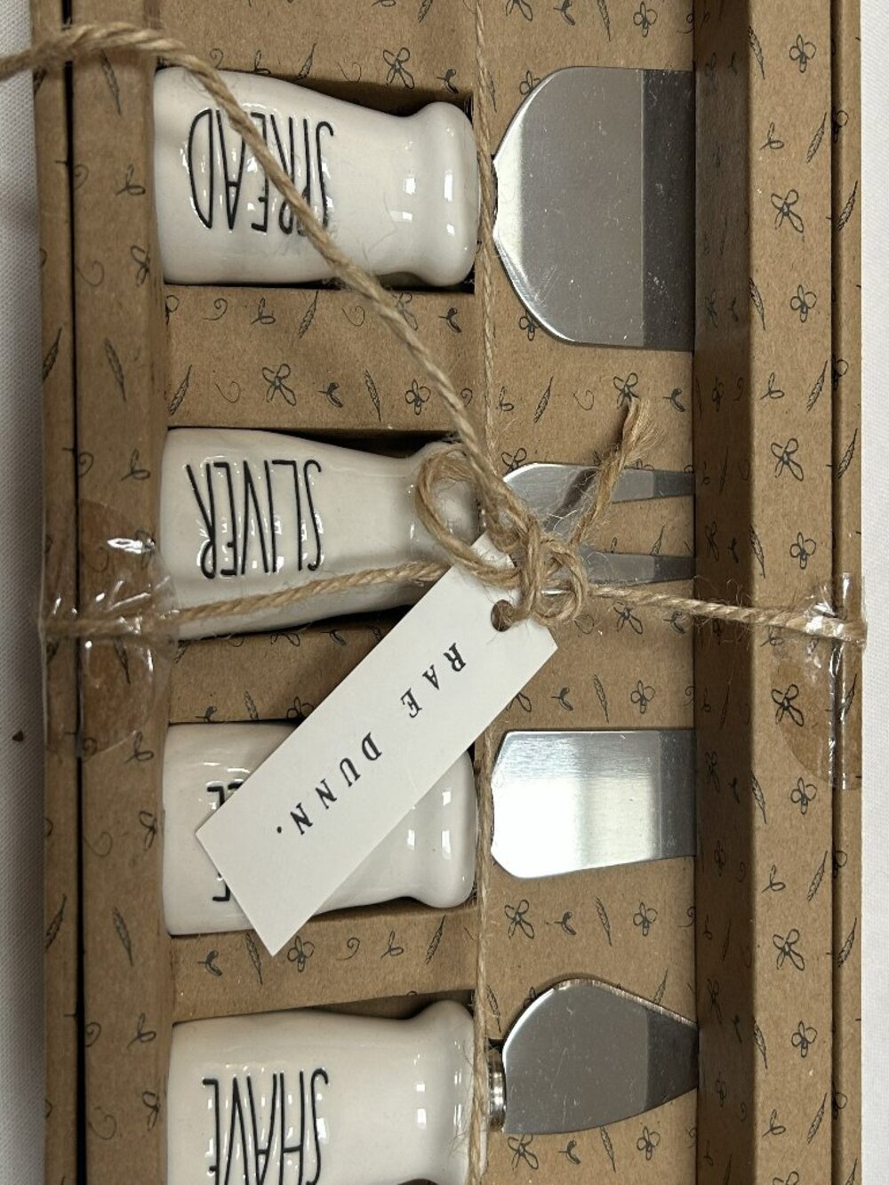 🧀 Rae Dunn Cheese Knife Set — New in Box